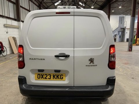 Peugeot Partner BLUEHDI PROFESSIONAL PREMIUM PLUS L1 6