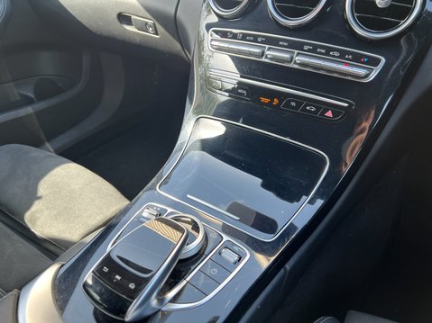 Mercedes-Benz C Class 2.0 C220d AMG Line (Premium) Estate 5dr Diesel G-Tronic+ Euro 6 (s/s) (194 26