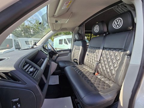 Volkswagen Campervan 34