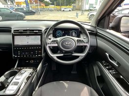 Hyundai TUCSON 1.6 Tucson Premium TGDi HEV Auto 5dr 19