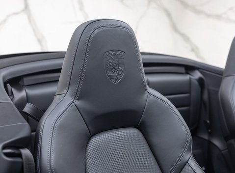 Porsche 911 Turbo S Cabriolet (992) 18