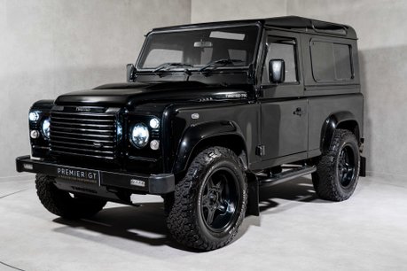 Land Rover Defender 90 TD XS STATION WAGON. TWISTED EDITION. TWISTED UPGRADES. HEATED SEATS. 3