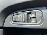 Renault Trafic Crew Cab (SOLD) SWB L1H1 Sport SL28 Air Con Alloys Sensors Tow Bar EURO 6 N 47