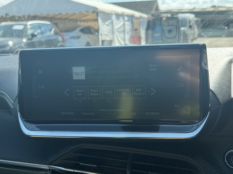 Peugeot 2008 (Sold) 50kWh GT Premium SUV 5dr Electric Auto (136 ps) 21