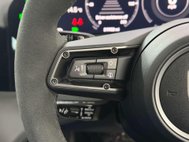 Porsche Taycan Performance Plus 93.4kWh Turbo Saloon 4dr Electric Auto 4WD (680 ps) 33