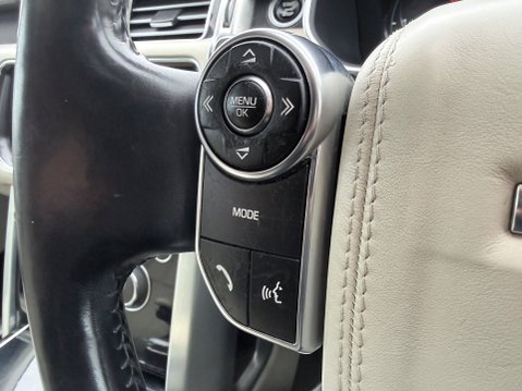 Land Rover Range Rover 3.0 TDV6 AUTOBIOGRAPHY 29