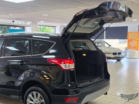 Ford Kuga 1.5T EcoBoost Titanium 2WD Euro 6 (s/s) 5dr 39