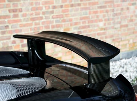 Porsche Carrera GT 27