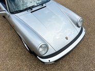 Porsche 911 CARRERA 3.2 CONVERTIBLE 29