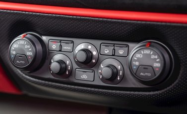 Ferrari 488 Pista 18