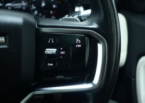 Land Rover Discovery Sport 2.0 P250 MHEV R-Dynamic SE SUV 5dr Petrol Auto 4WD Euro 6 (s/s) (249 ps) 40