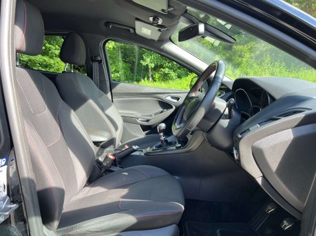 Ford Focus 1.0 Focus ST-Line X 5dr 18