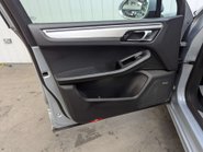 Porsche Macan 3.0 Macan GTS Semi-Auto 4WD 5dr 58