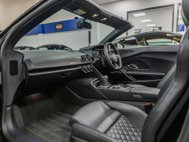 Audi R8 5.2 FSI V10 Spyder 2dr Petrol S Tronic quattro Euro 6 (s/s) (570 ps) 8