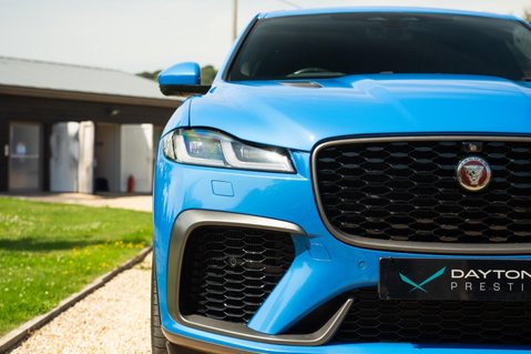 Jaguar F-Pace 5.0 P550 V8 SVR Quickshift AWD Euro 6 (s/s) 5dr 22