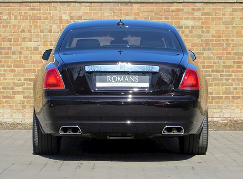 Rolls-Royce Ghost V-Spec 7