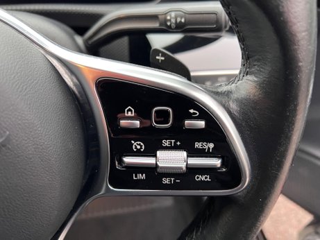 Mercedes-Benz A Class 1.3 A180 Sport (Executive) 7G-DCT Euro 6 (s/s) 5dr 35