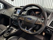 Ford Focus 2.3T EcoBoost RS Hatchback 5dr Petrol Manual AWD Euro 6 (s/s) (350 ps) 21