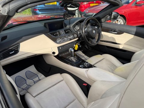 BMW Z4 3.0 30i M Sport Auto sDrive Euro 5 2dr 24
