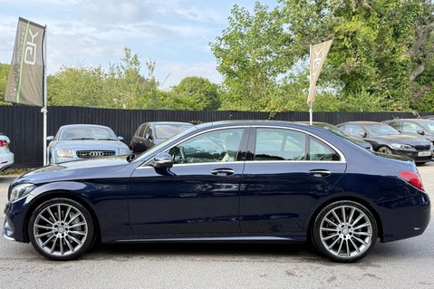 Mercedes-Benz C Class C250 D AMG LINE PREMIUM - 10 SERVICES - 2 OWNERS - LIGHT INTERIOR 9