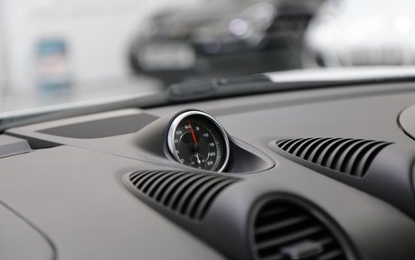 Porsche 718 Cayman PDK - Incredible Specification 16