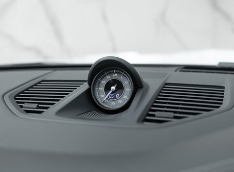 Porsche 911 Turbo S Cabriolet (992) 27