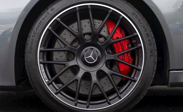 Mercedes-Benz C63 C63 S Premium Plus 10