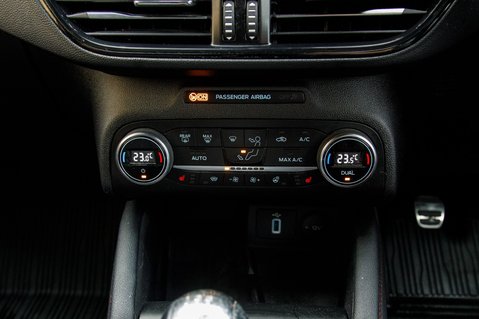 Ford Focus ST-LINE X EDITION MHEV 31