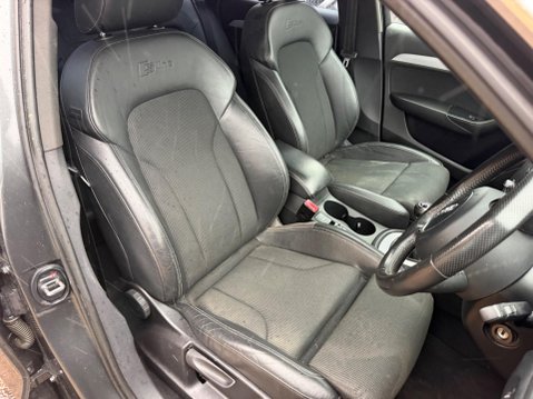 Audi Q3 2.0 TDI S line quattro Euro 5 (s/s) 5dr 13