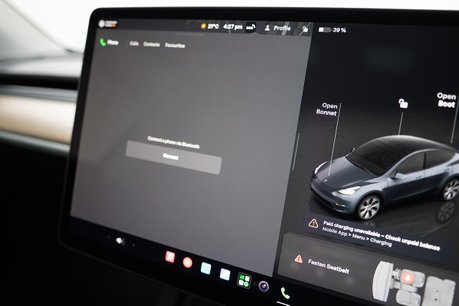 Tesla Model Y (Dual Motor) Long Range SUV 5dr Electric Auto 4WDE (384 bhp) 20