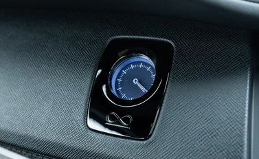 Rolls-Royce Cullinan Black Badge 25