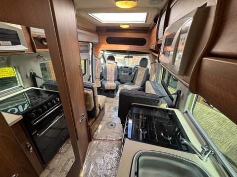 Autosleeper Dorset ES MODEL BIG SPEC 3.0 LITRE 21