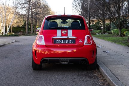 Abarth 695 Tributo Ferrari 6