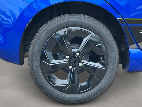 Suzuki Swift 1.2 Mild Hybrid Motion 5dr 10