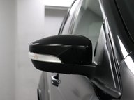 Ford Kuga ST-LINE 33