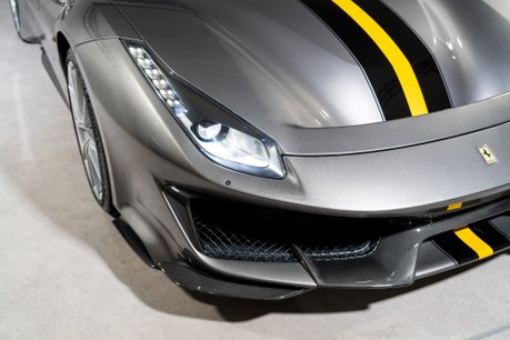 Ferrari 488 Pista WARRANTY. HISTORIC PAINTWORK. CARBON FIBRE INT & EXT. LIFT. CARPLAY. 13