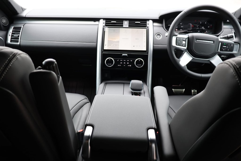 Land Rover Discovery 2026 COMMERCIAL DYNAMIC HSE STYLED BY SEEKER  GENUINE REAR SEATS FITTED  20
