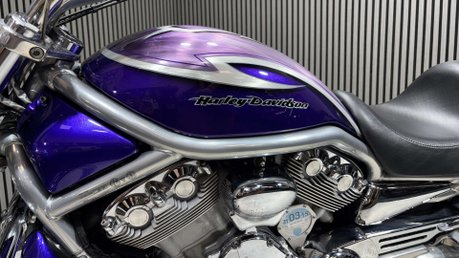 Harley-Davidson V-Rod 1130 2006 24K LONG MOT STUNNING CRUISER CUSTOM BIKE 30