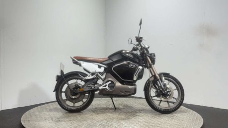 Vmoto Soco SUPER 2022 3K ELECTRIC 50CC RIDES WELL EBIKE AUTO BIKE 1