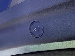 Tesla Model Y SUV 5dr Electric Auto RWD (346 ps) 47