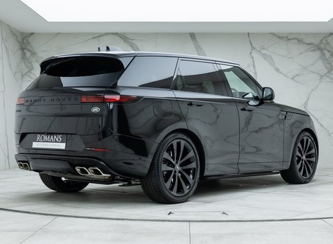 Land Rover Range Rover Sport P530 First Edition 3