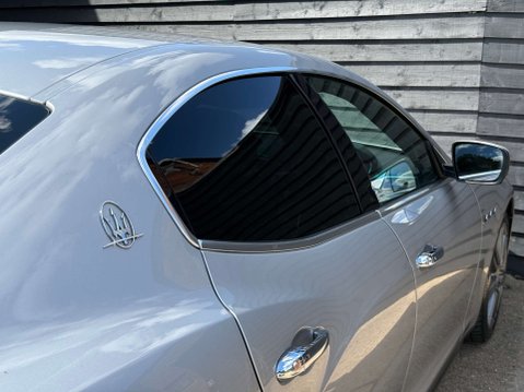 Maserati Ghibli 3.0 Ghibli DV6 Auto 4dr 12