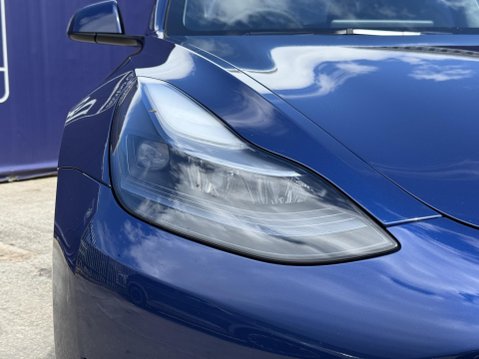 Tesla Model 3 Saloon 4dr Electric Auto RWD (241 bhp) 11