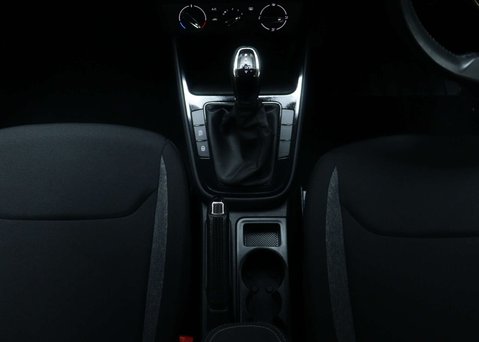 Skoda Fabia 1.0 Fabia SE Comfort TSi Semi-Auto 5dr 21