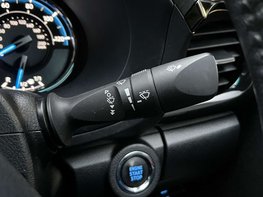 Toyota Hilux 2.8 HI-Luxury Invincible X D-4D 4WD Double Cab Auto 4WD 5dr 51