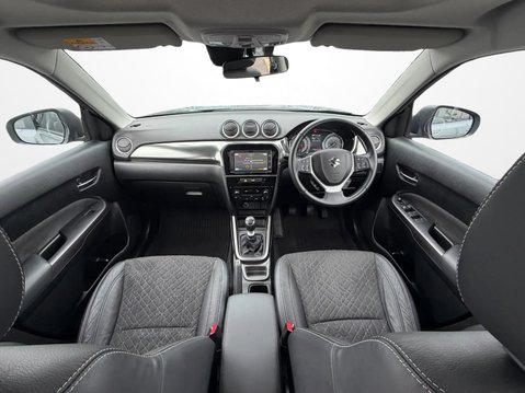 Suzuki Vitara 1.4 Boosterjet 48V Hybrid SZ5 5dr 19