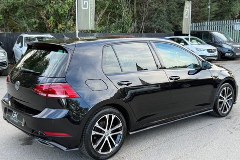 Volkswagen Golf R-LINE EDITION TSI EVO DSG 3