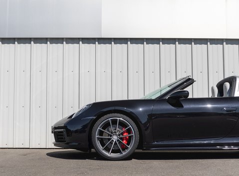 Porsche 911 (992) Targa 4S 29