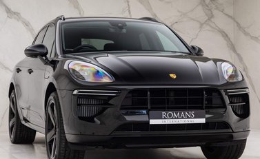 Porsche Macan TURBO PDK 2