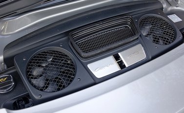 Porsche 911 (991) Carrera GTS 19